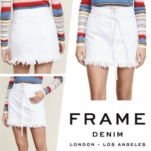 NWT Frame Denim Le High Mini in Blanc, Retails $205, Size 26 (size 2-4)